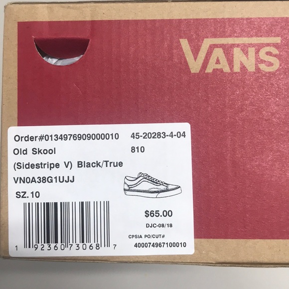 ⭐️ HP ⭐️ NWT Men’s Old Skool Vans - Picture 7 of 7